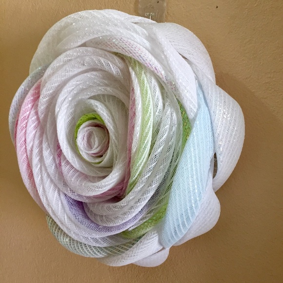 Rose Wreath *Pick Your Color* - Picture 3 of 5